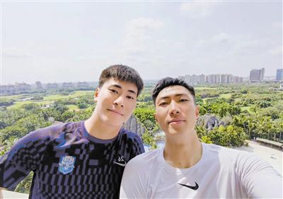 亚洲一区二区三区xxx视频